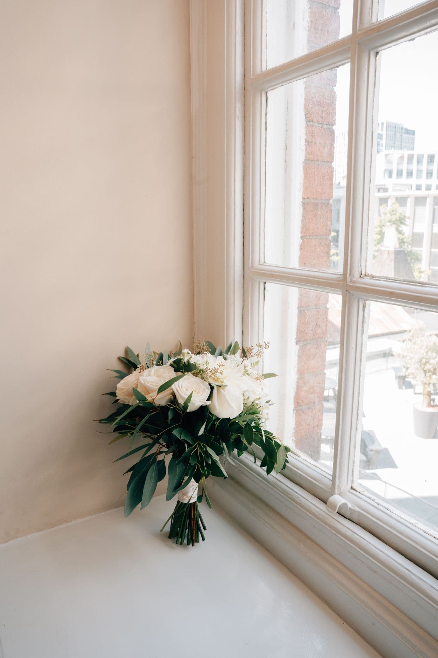 Wedding photography by Tina Hevingham — image 26