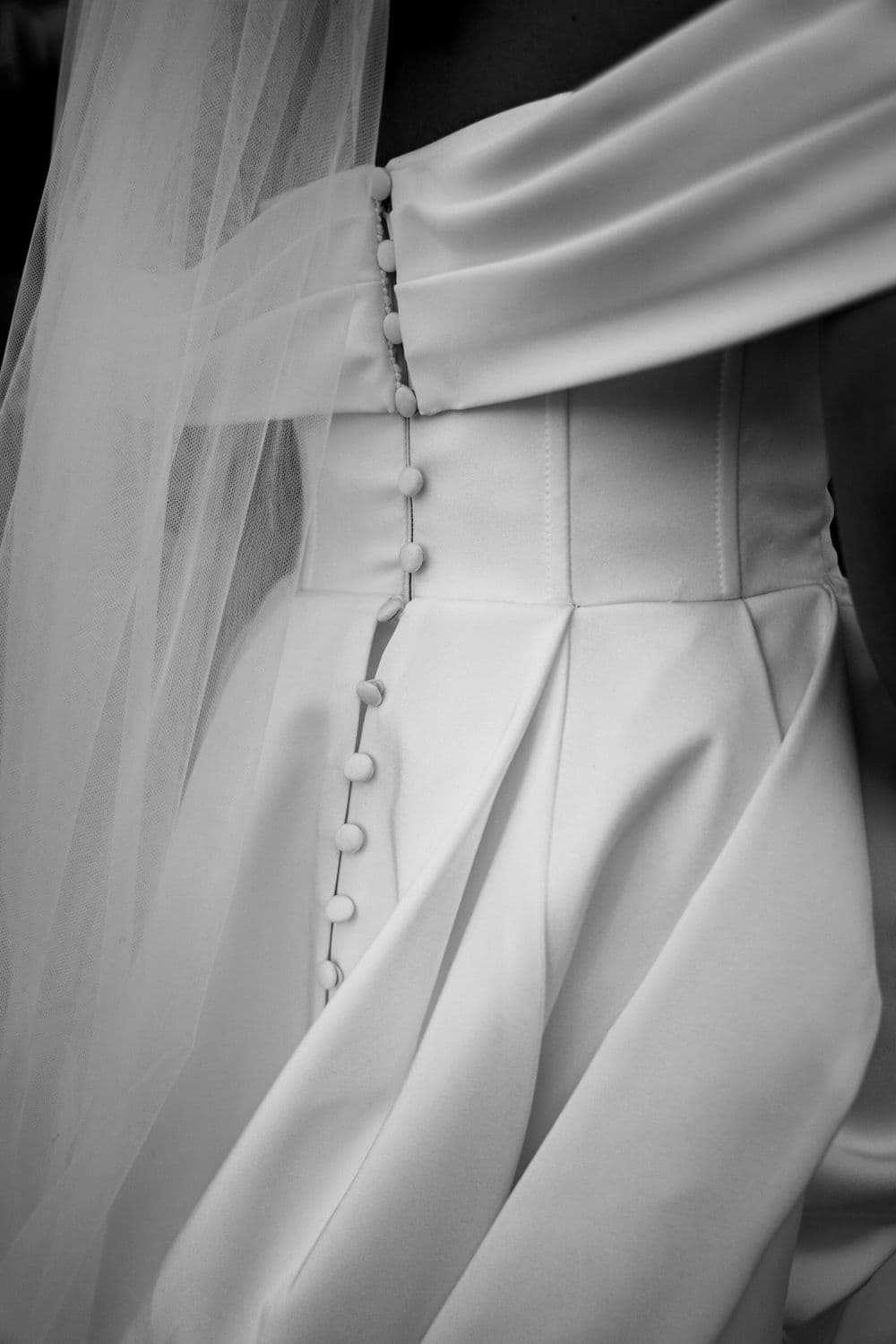 Wedding photography by Tina Hevingham — image 30